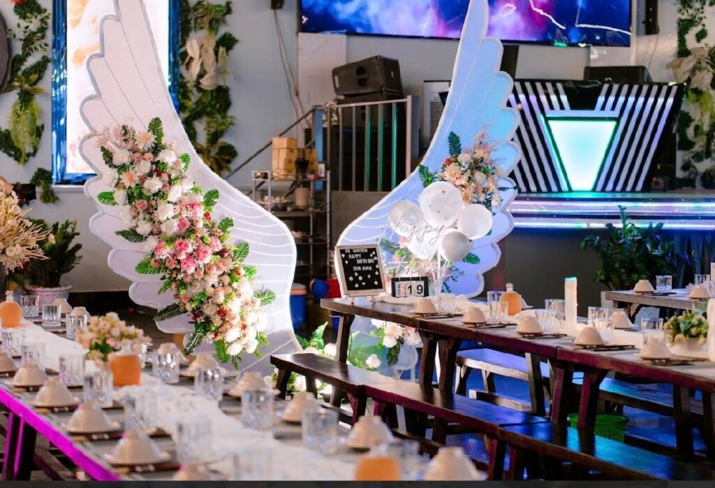 Đặt Tiệc Sinh Nhật